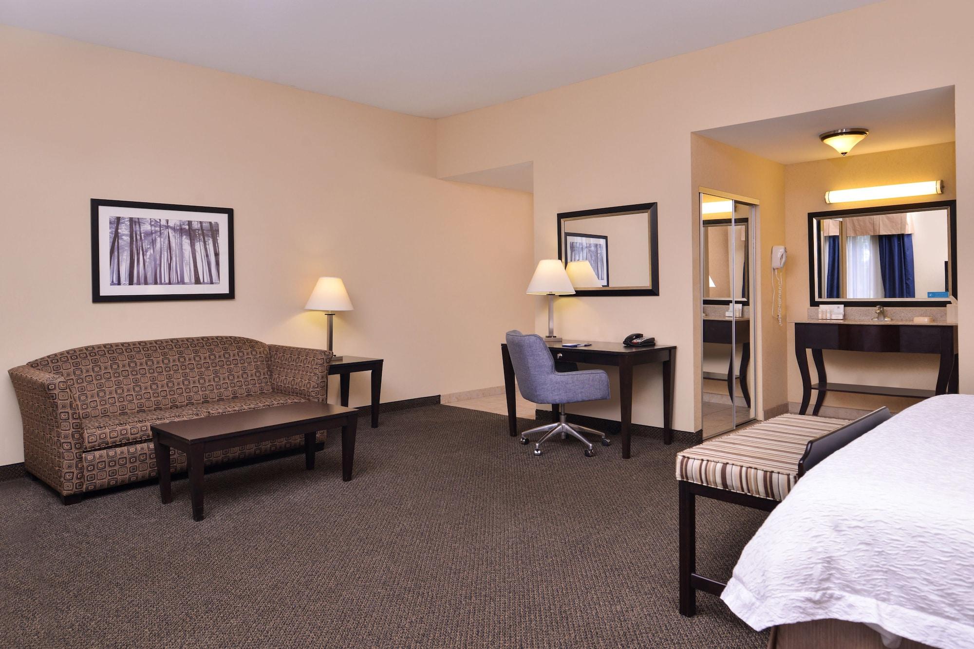 Hotel Hampton & 3*